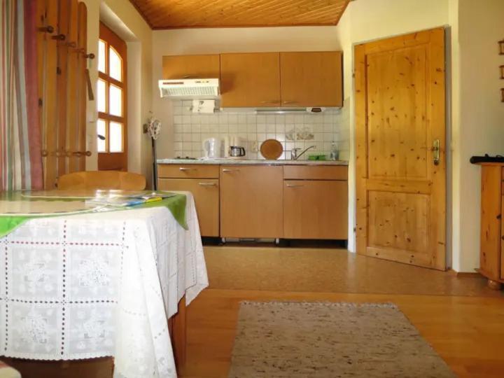 Ferienwohnung Schellander Privatstrand Velden am Wörthersee Buitenkant foto